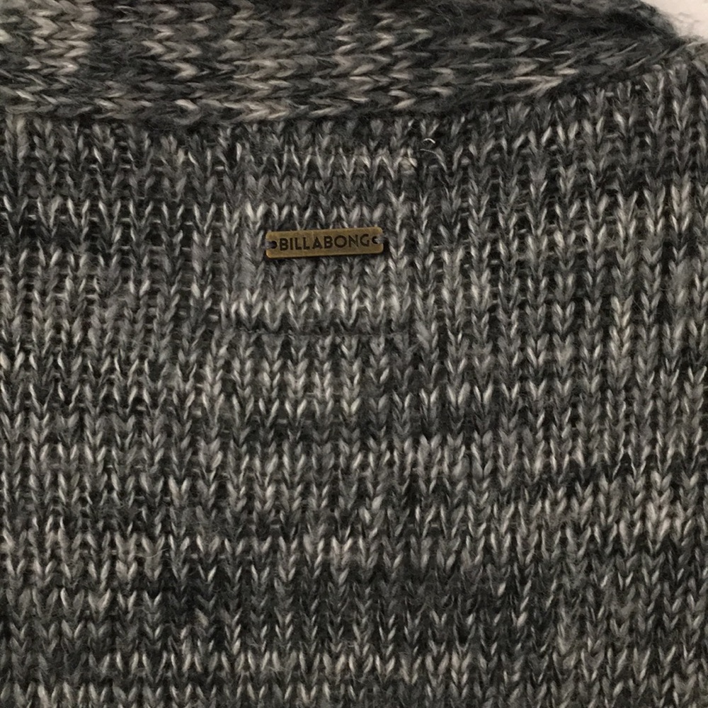 Billabong sweater cardigan size medium - Picture 10 of 10